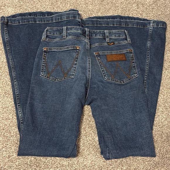 Wrangler Dark High Rise Super Flare Jeans - Picture 4 of 5